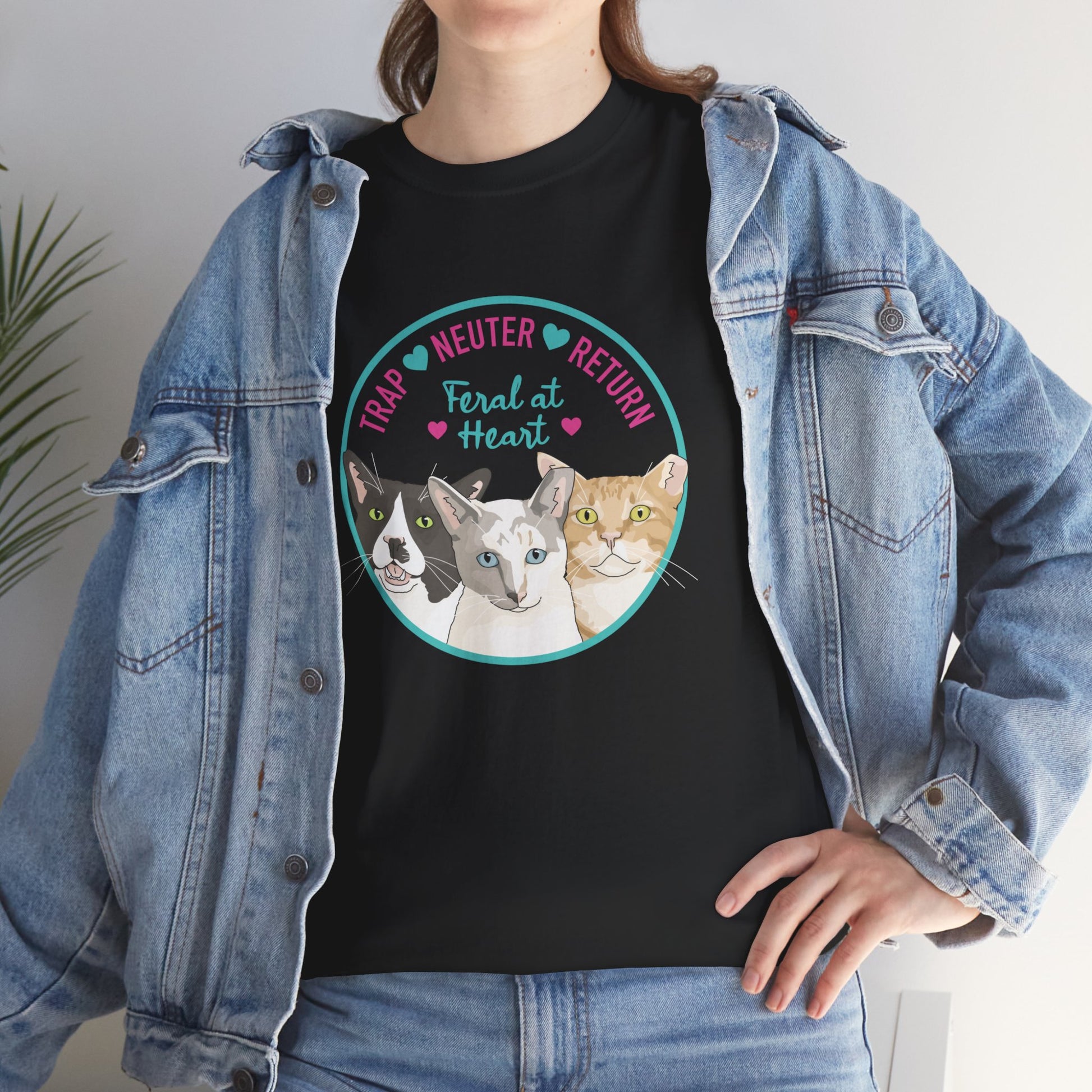 Circle of Kitties | FUNDRAISER for Feral At Heart | T-shirt - Detezi Designs-13114155915116199108