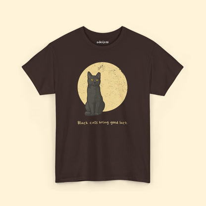 Black Cats Bring Good Luck | T-shirt - Detezi Designs - 74109438375952565788