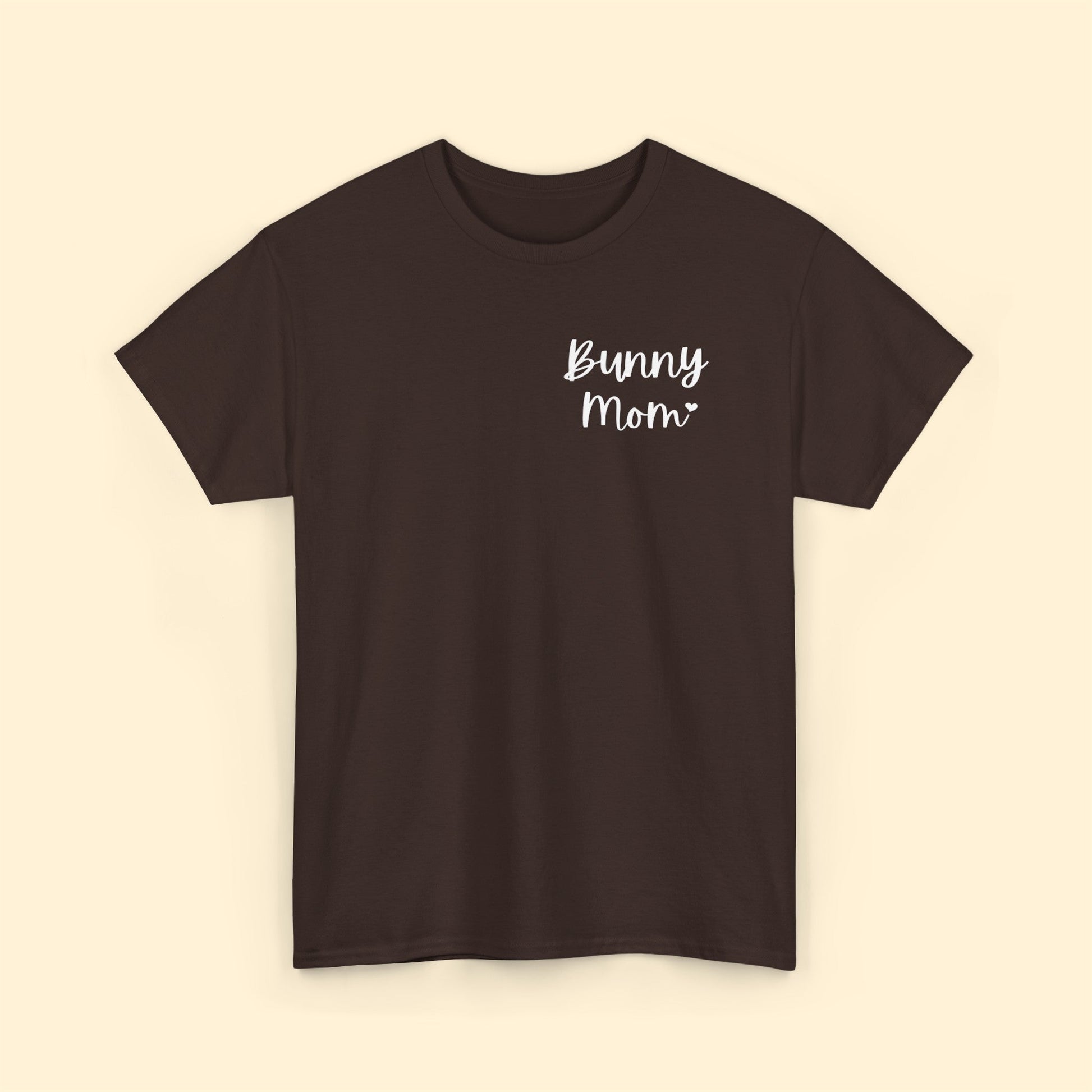 Bunny Mom | Pocket Print | Unisex T-shirt - Detezi Designs-33842327606133357422