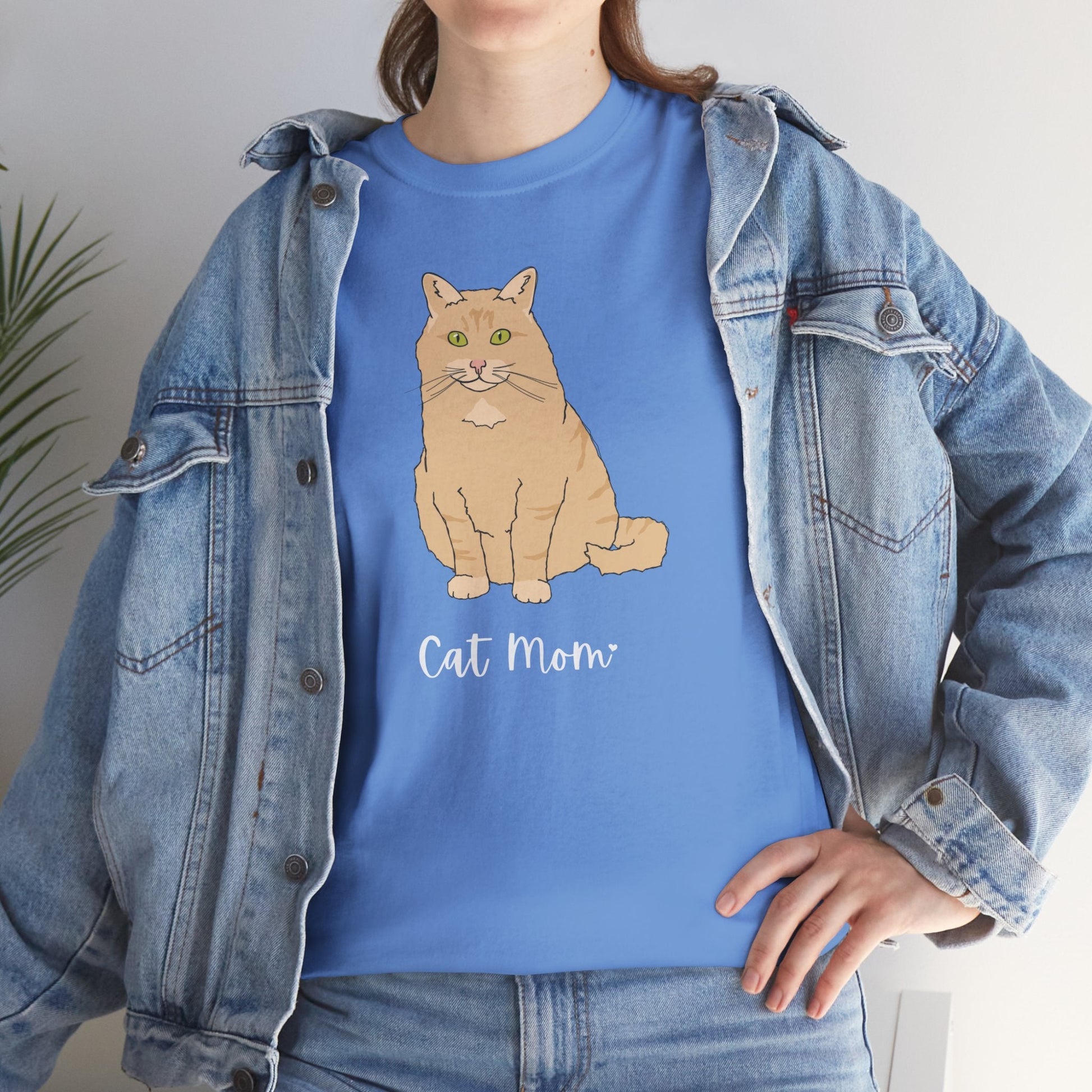 Cat Mom | Fluffy Orange Cat | Unisex T-shirt - Detezi Designs-42044732474036012014