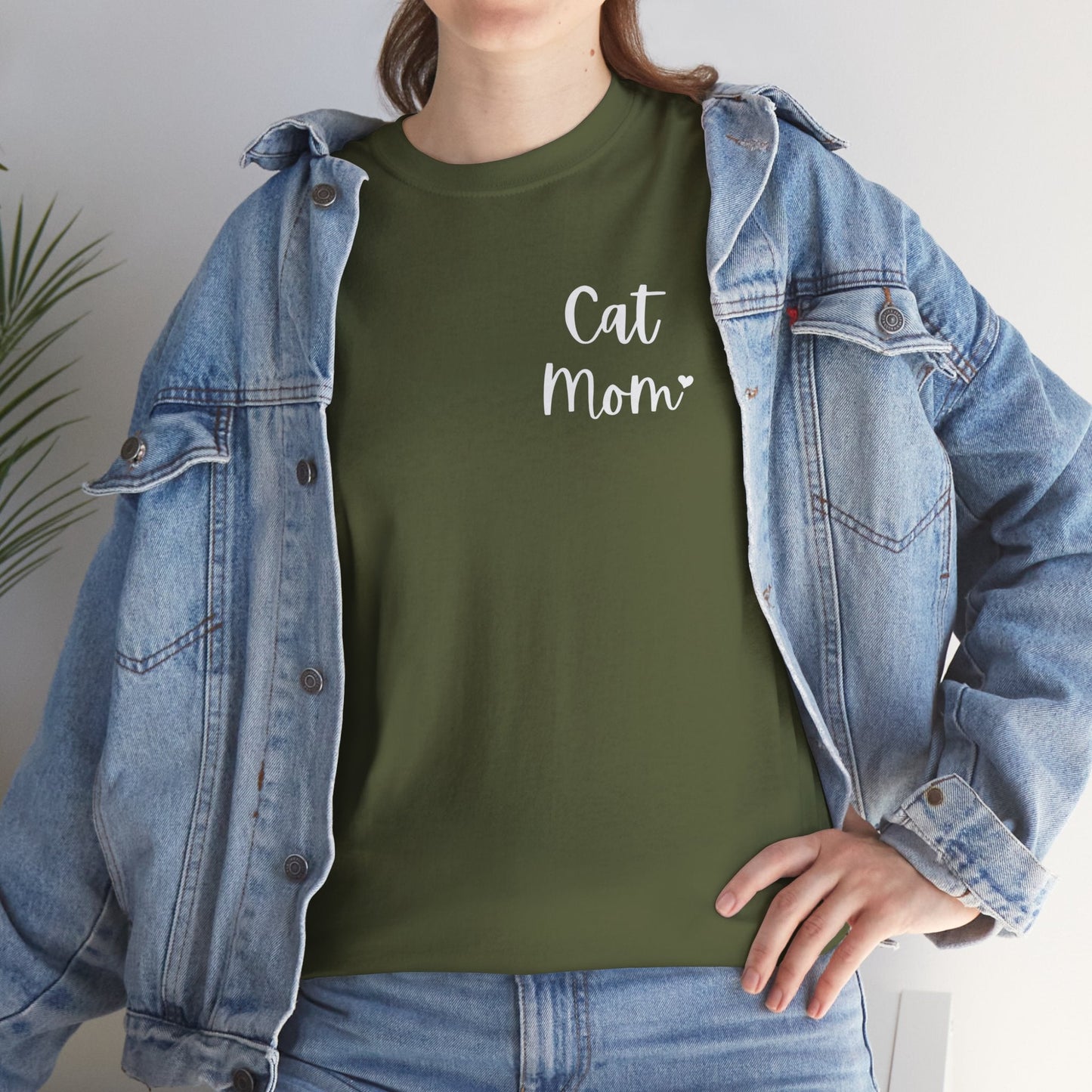 Cat Mom | Pocket Print | Unisex T-shirt - Detezi Designs-19987334378861359370