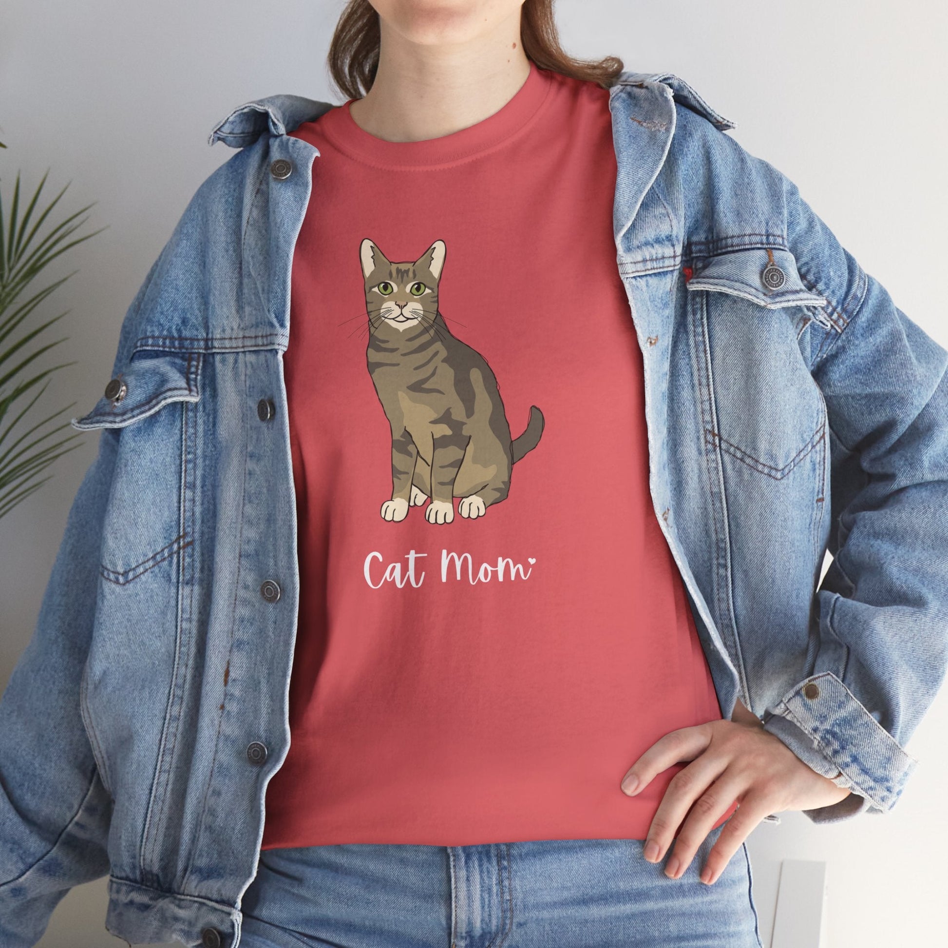 Cat Mom | Tabby Cat | Unisex T-shirt - Detezi Designs-57430950636707360303