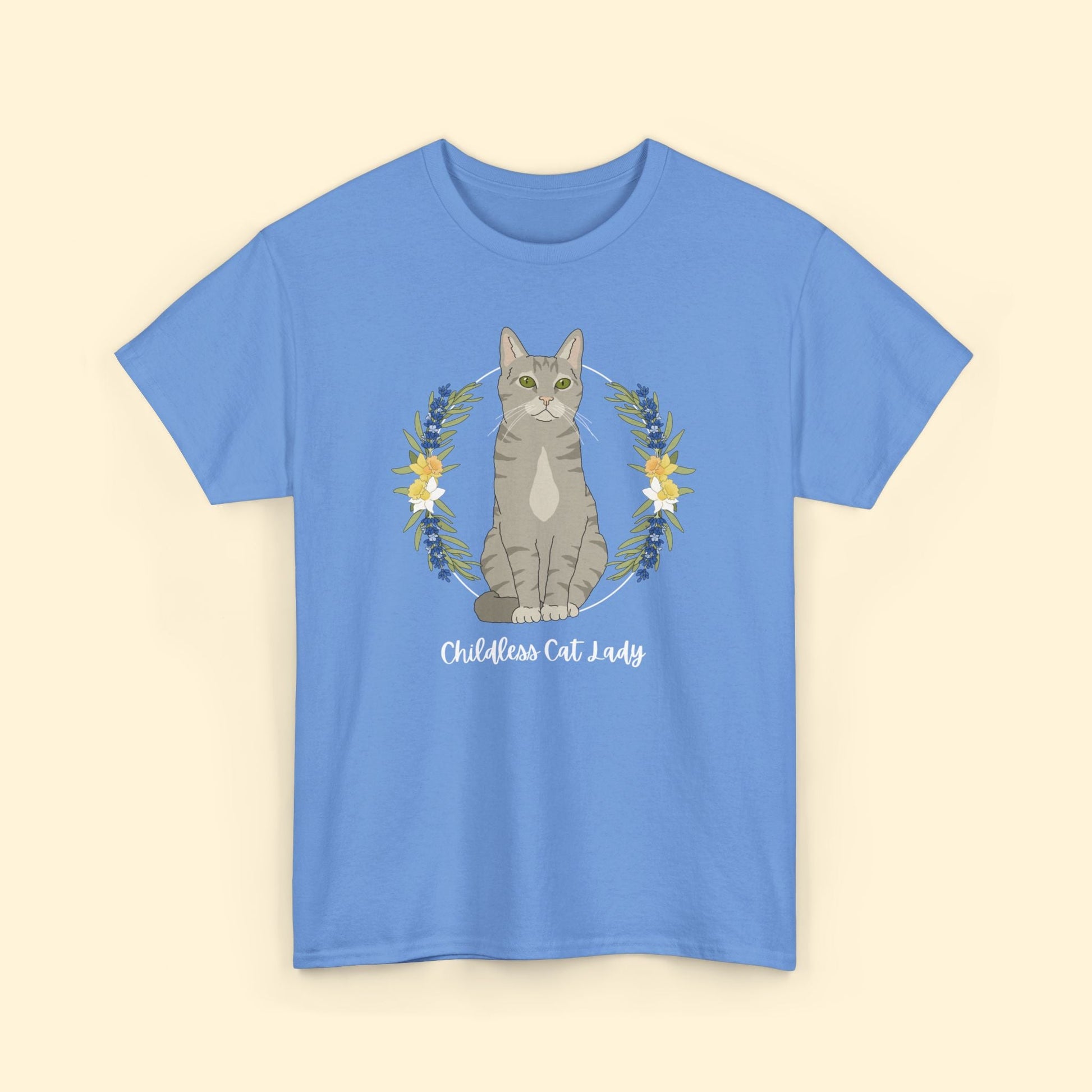 Childless Cat Lady | T - shirt - Detezi Designs - 22295505992470235270