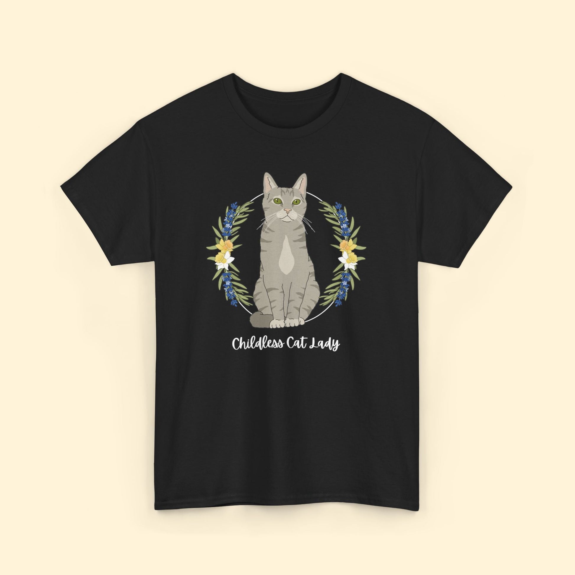 Childless Cat Lady | T - shirt - Detezi Designs - 22456061100011259858