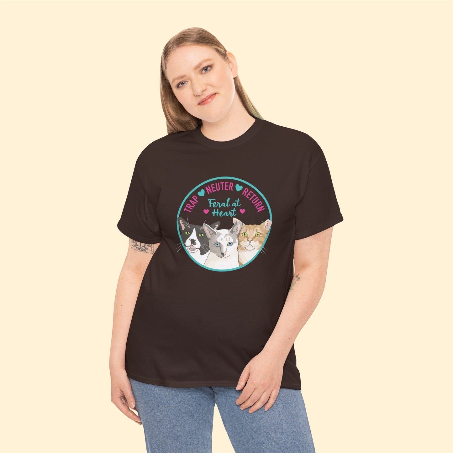 Circle of Kitties | FUNDRAISER for Feral At Heart | T-shirt - Detezi Designs-13114155915116199108