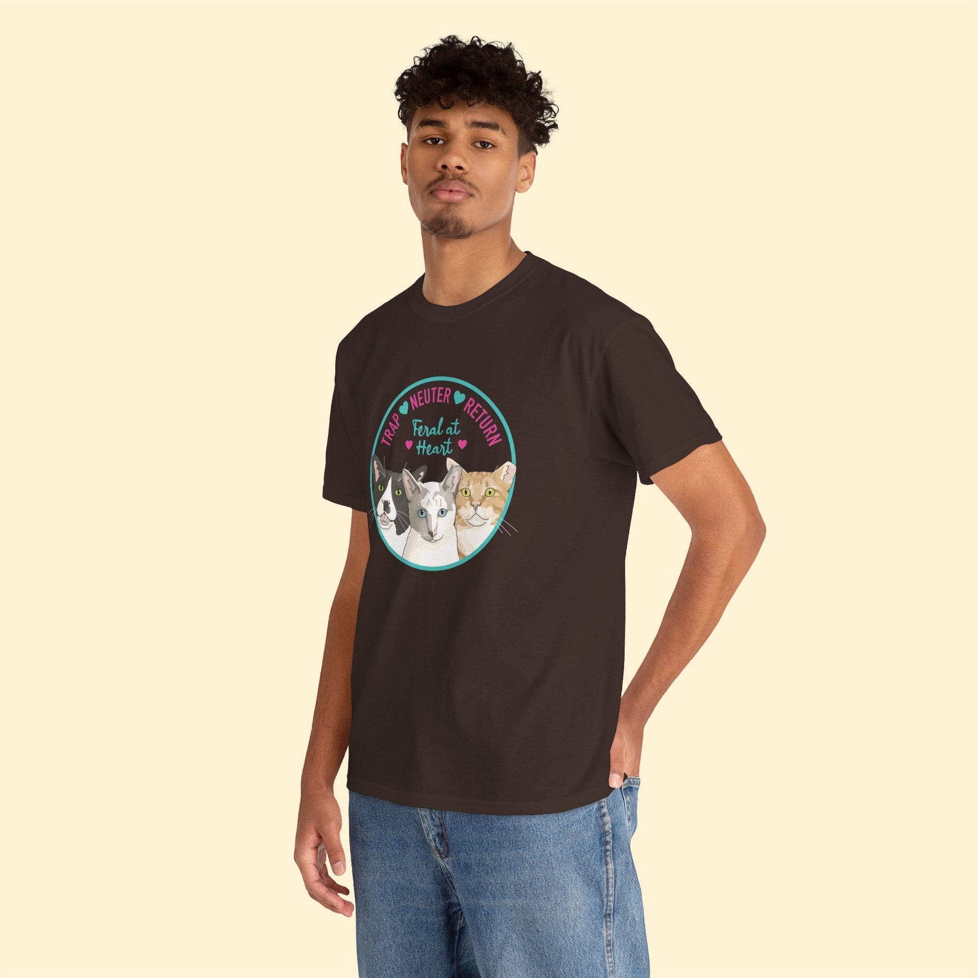 Circle of Kitties | FUNDRAISER for Feral At Heart | T-shirt - Detezi Designs-13114155915116199108