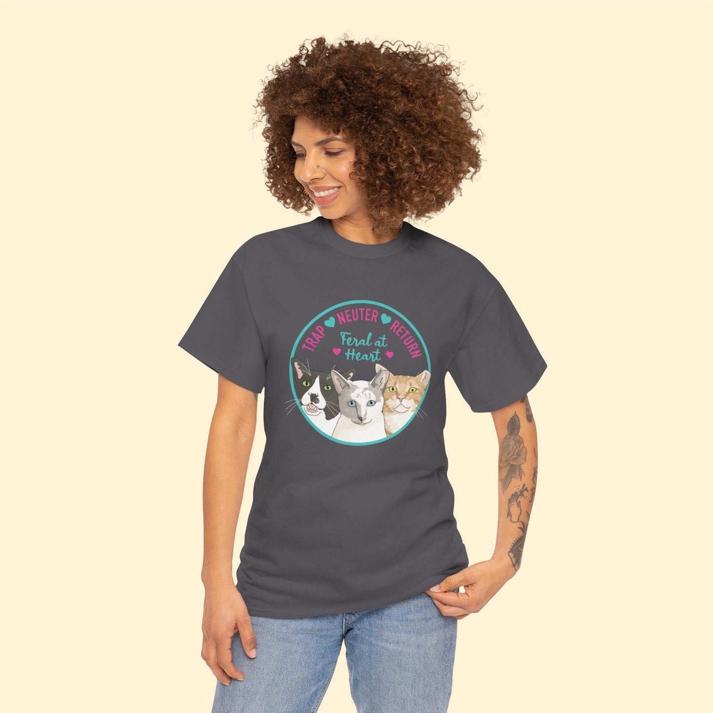 Circle of Kitties | FUNDRAISER for Feral At Heart | T-shirt - Detezi Designs-13114155915116199108