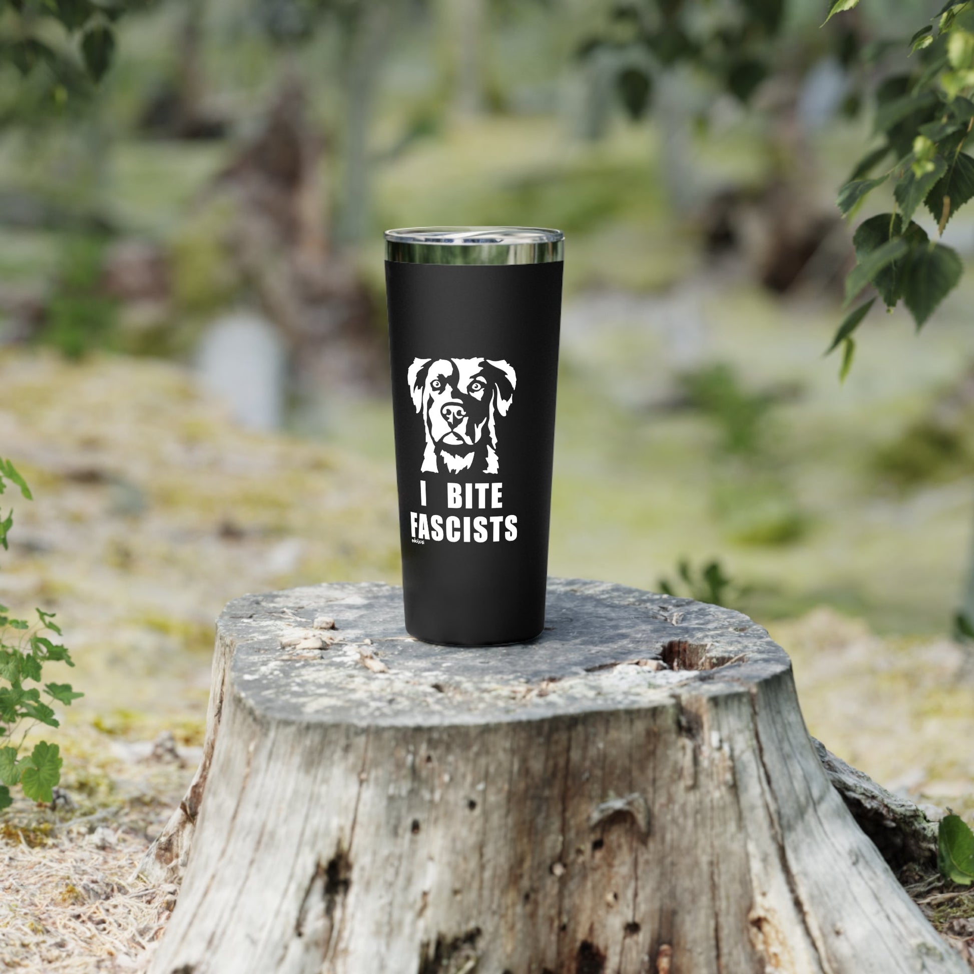 Insulated Tumbler | 22oz | I Bite Fascists - Detezi Designs - 21553642364042702032