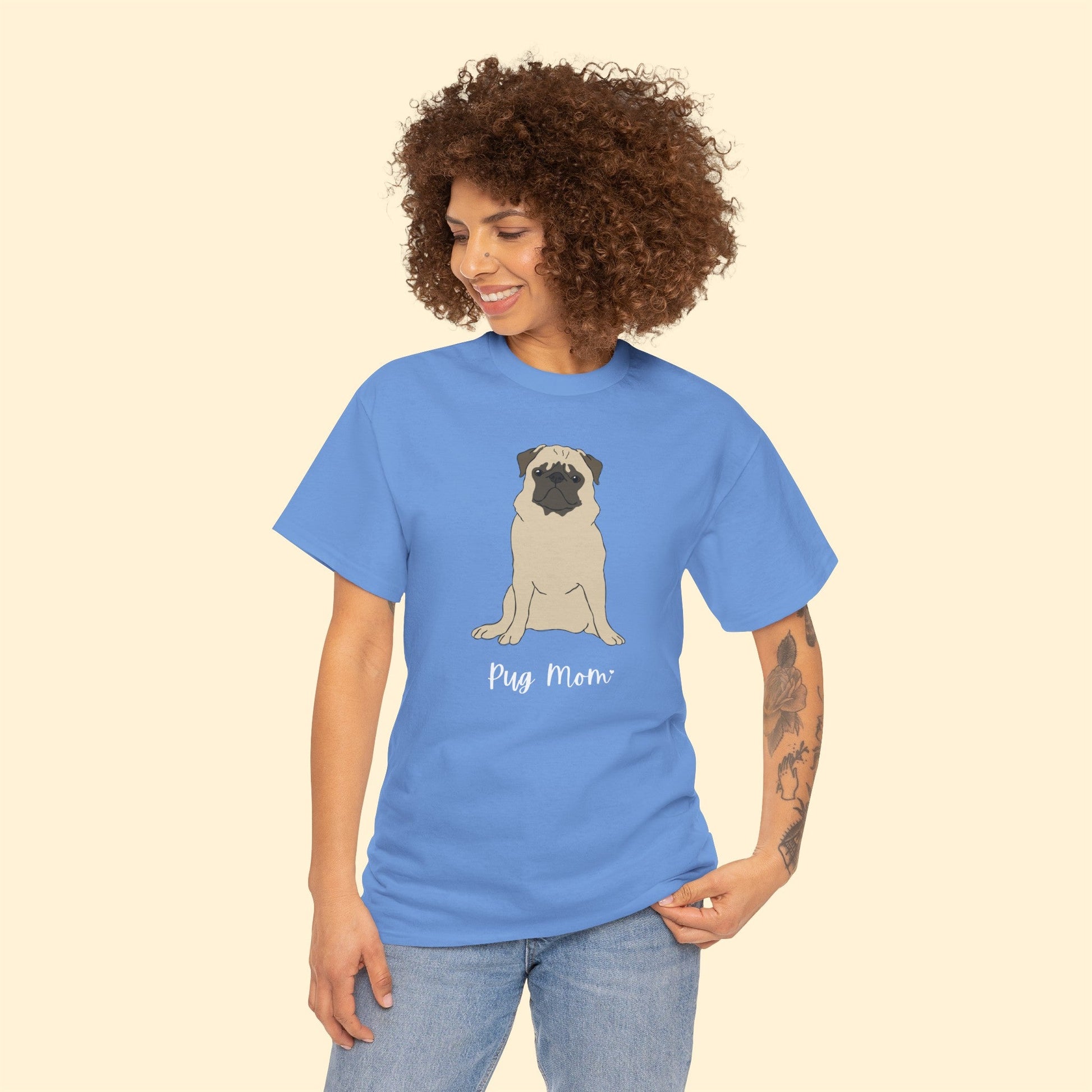 Pug Mom | Unisex T-shirt - Detezi Designs-27019804002436810914