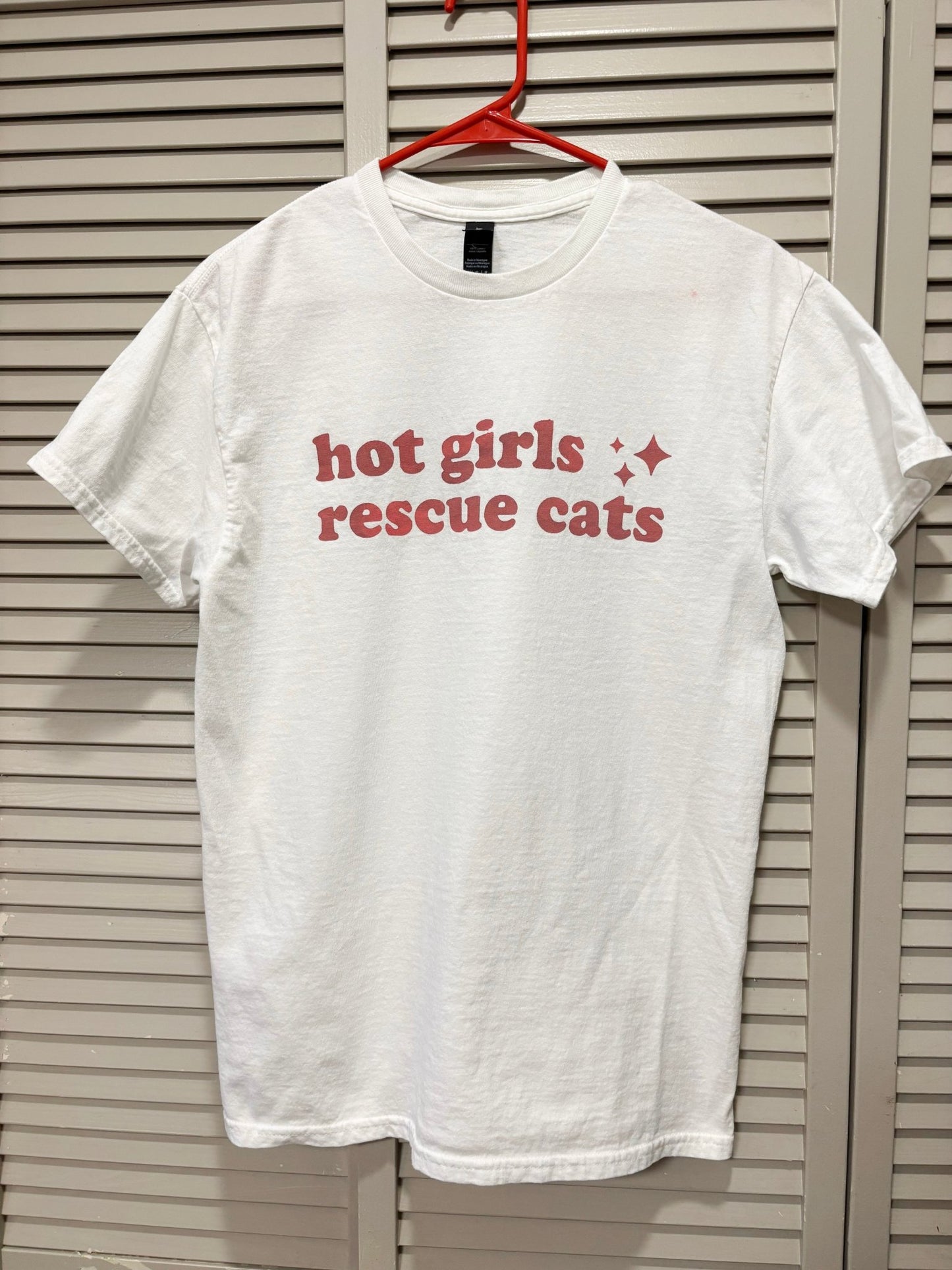 Screen Printed Tee | Hot Girls Rescue Cats | Medium - Detezi Designs-
