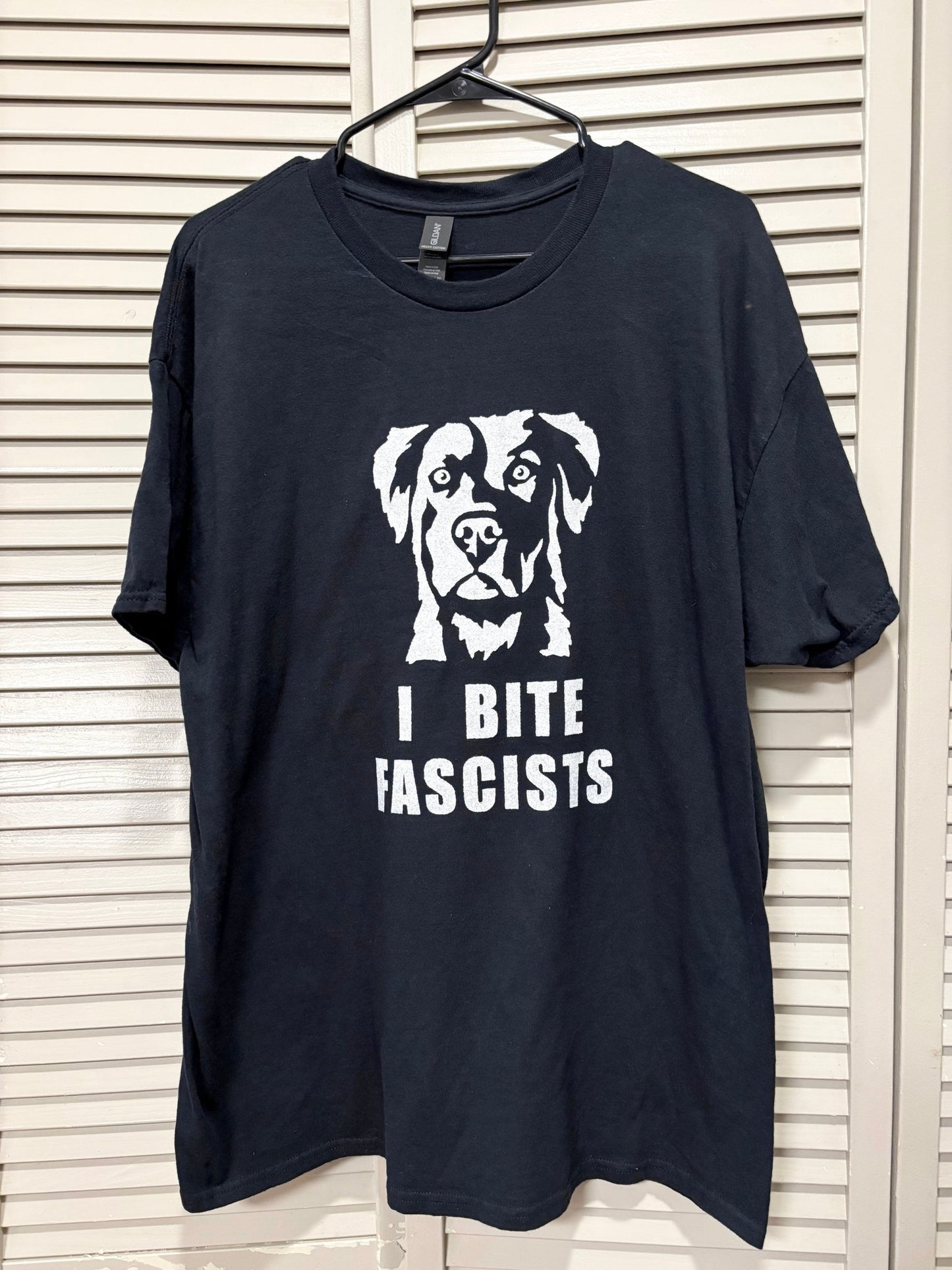 Screen Printed Tee | I Bite Fascists | XL - Detezi Designs-