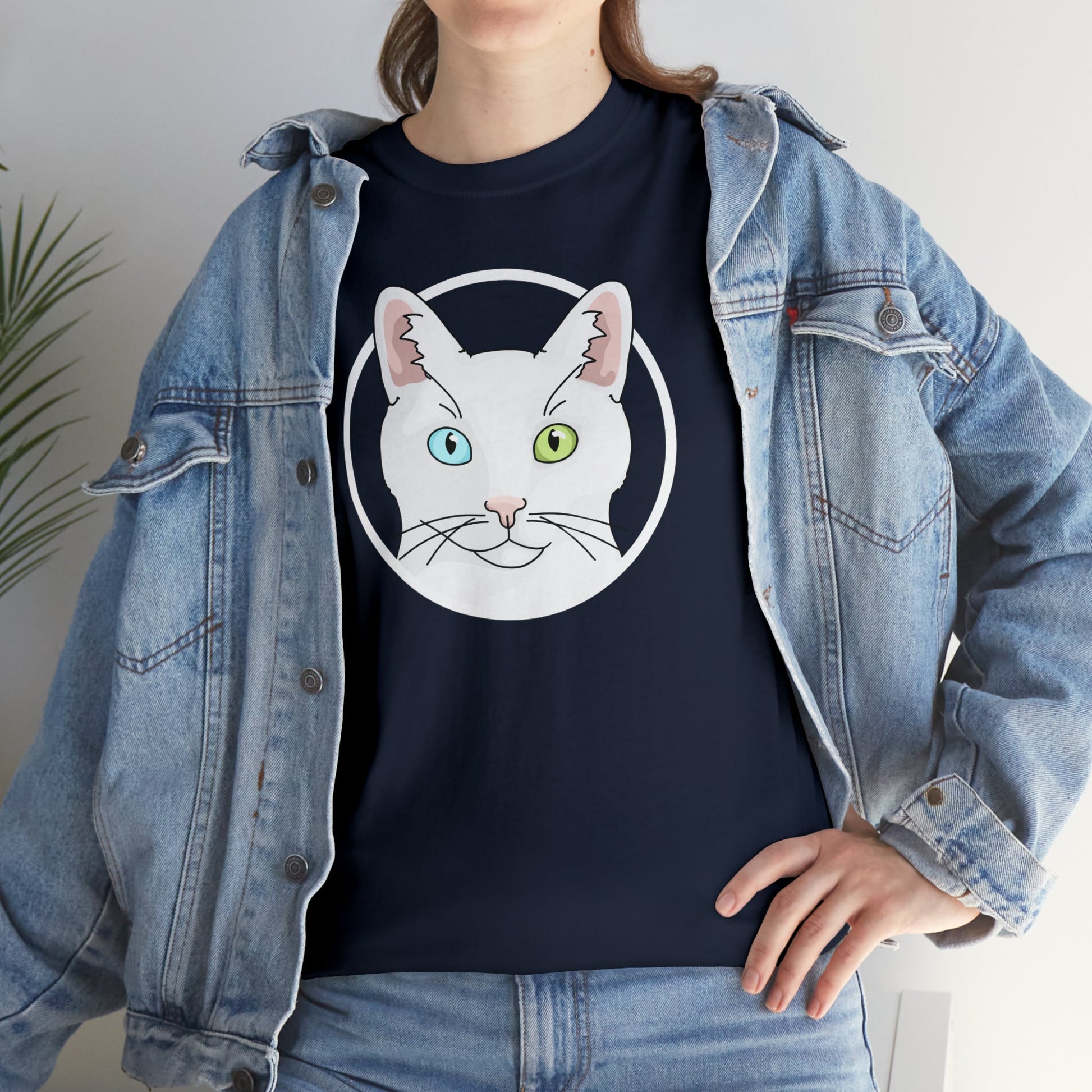 White DSH Cat Circle | T-shirt - Detezi Designs-17314581046589838191